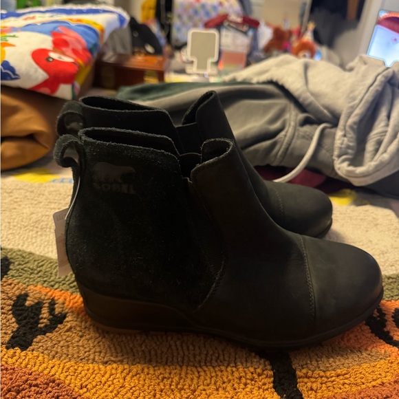 Sorel Classic Black Ankle Booties Size 8 $60 - Picture 3 of 8